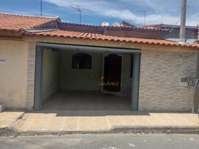 Casa com 2 quartos em Jardim Santa Marina