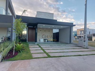 Casa de Condomínio com 3 quartos em Jardim Jacinto