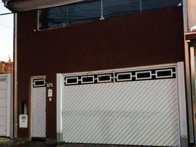 Sobrado com 4 quartos em Parque dos Príncipes