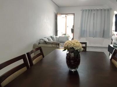 Casa de Condomínio com 3 quartos em Santa Cruz dos Lázaros