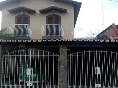 Sobrado com 3 quartos em Cidade Jardim