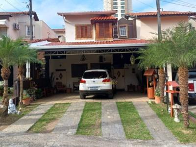 Casa de Condomínio com 3 quartos em Jardim Califórnia