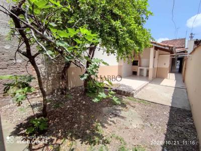 Casa com 3 quartos em Centro