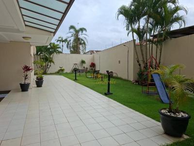Apartamento com 3 quartos em Jardim Mesquita