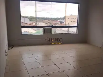 Sala / Conjunto com 0 quartos em Centro