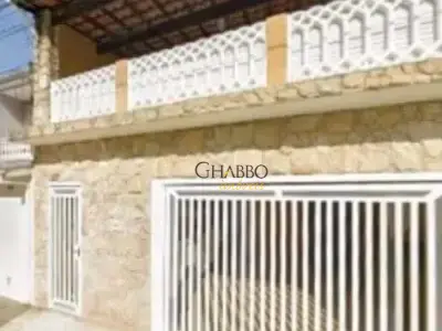 Sobrado com 3 quartos em São Silvestre