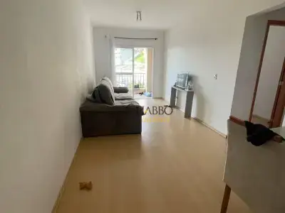 Apartamento com 2 quartos em Parque Santo Antônio
