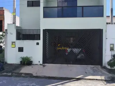 Sobrado com 3 quartos em Residencial Parque dos Sinos