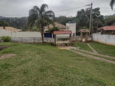 Chácara com 3 quartos em Veraneio Irajá