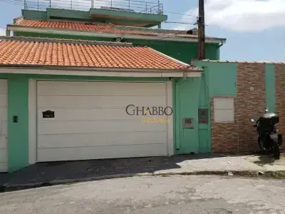 Sobrado com 3 quartos em Loteamento Vila Romana