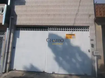 Casa com 3 quartos em Bandeira Branca