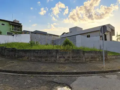 Lote / Terreno com 0 quartos em Jardim Terras de Santa Helena