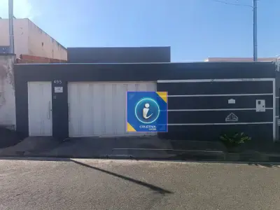 Casa com 2 quartos em Jardim Canaã