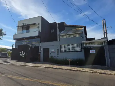 Casa com 7 quartos em Jardim Pedroso