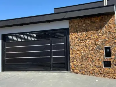 Casa com 3 quartos em Jardim Bom Sucesso