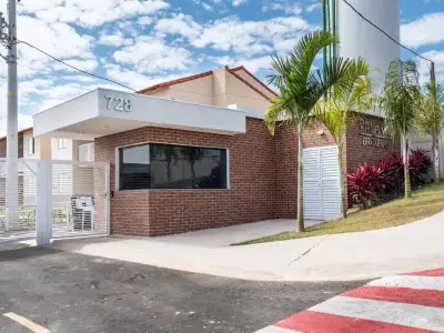 Casa com 2 quartos em Villa VIC