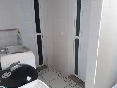 Casa de Condomínio em Vila Aurora